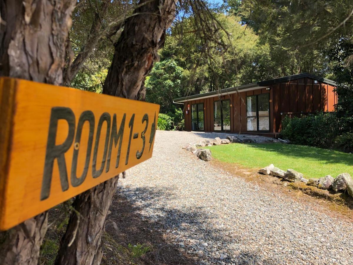 Kanuka Ridge Lodge Marahau Eksteriør billede